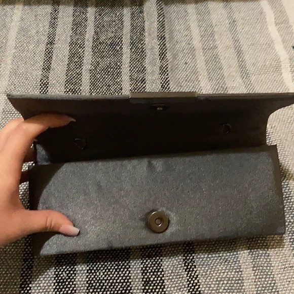 Wallets - Picture 2 of 3